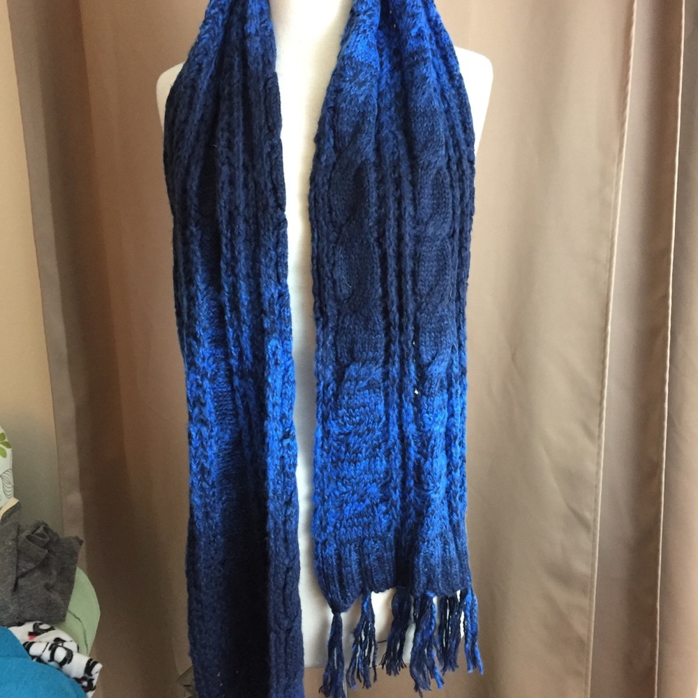Falls Creek Blue Ombré Scarf NWT